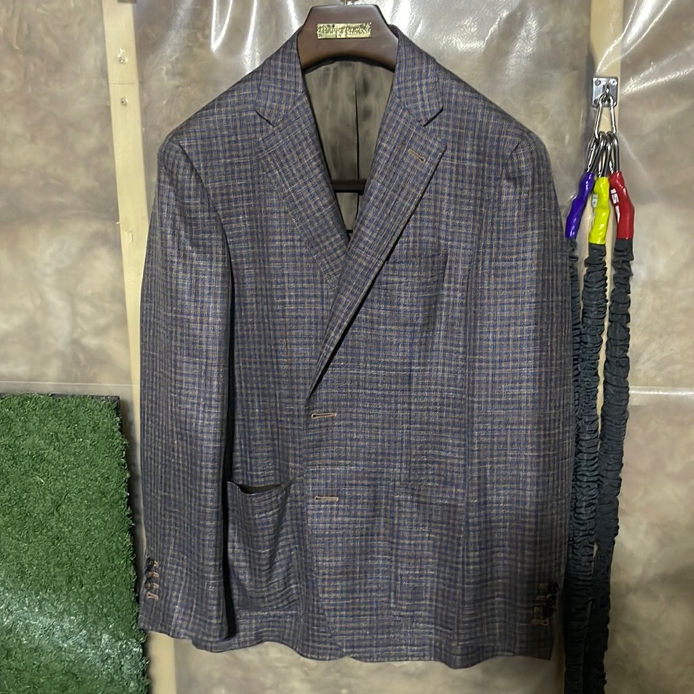 Canali Kei sport jacket with completed surgeon cuff